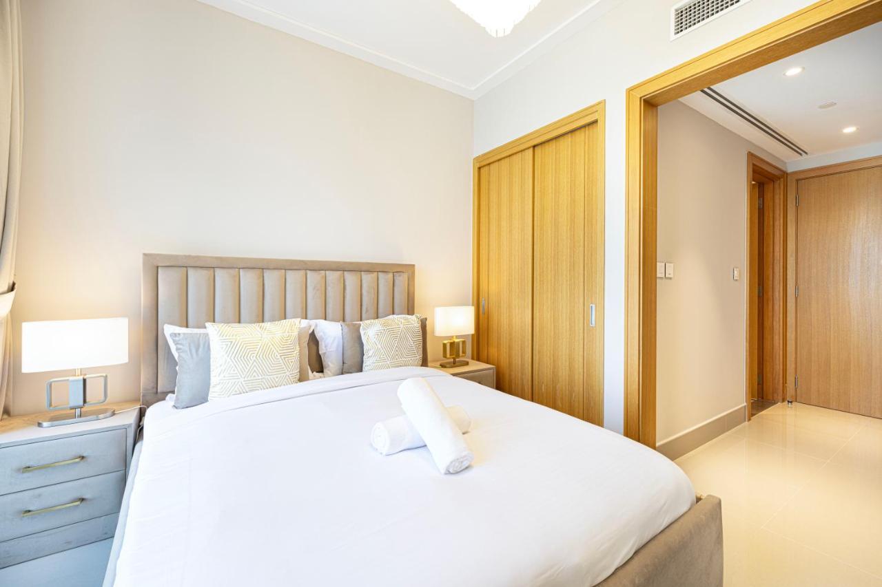 Magnificent Homes, Stunning Burj Khalifa And Fountain View دبي المظهر الخارجي الصورة
